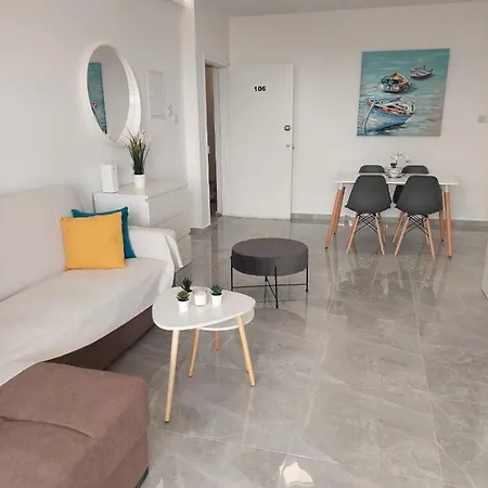 Amazing Napa Lägenhet Ayia Napa